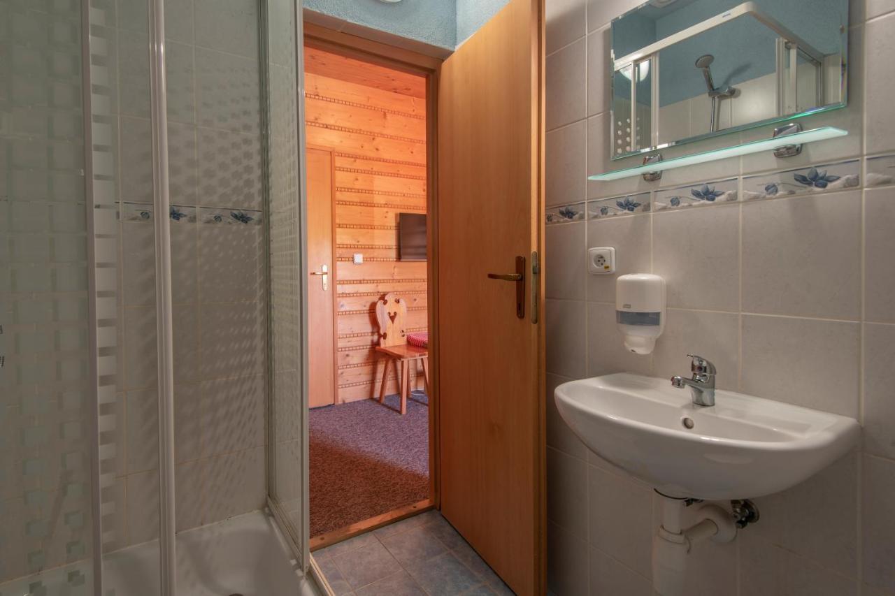 Hotel Sova Ždiar Esterno foto