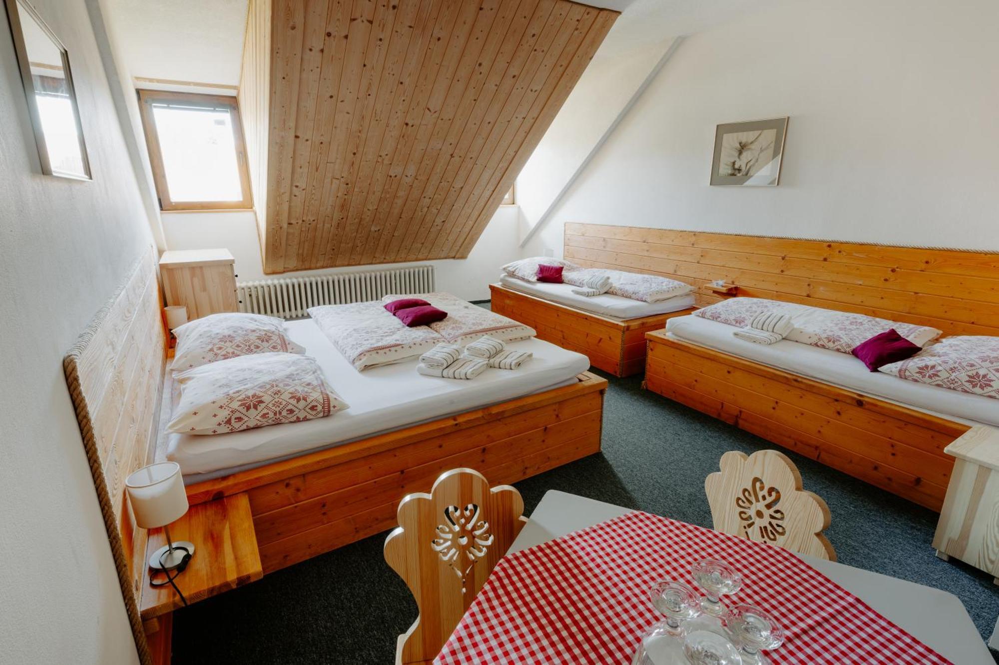 Hotel Sova Ždiar Esterno foto